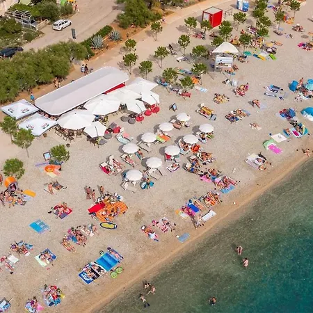 Апартаменты Tare, Electric Car Refill