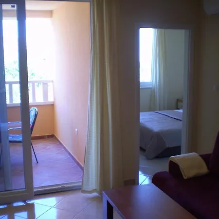 Apartamento Tare, Electric Car Refill