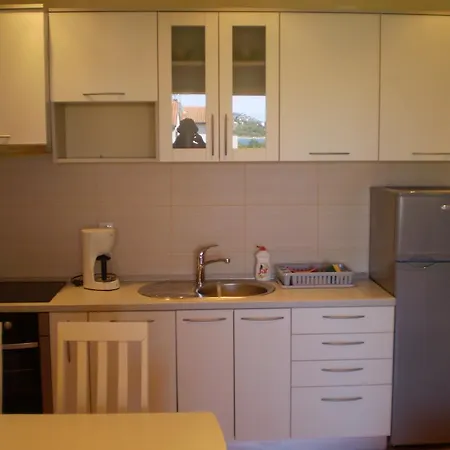 Tare, Electric Car Refill