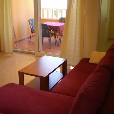 Apartamento Tare, Electric Car Refill