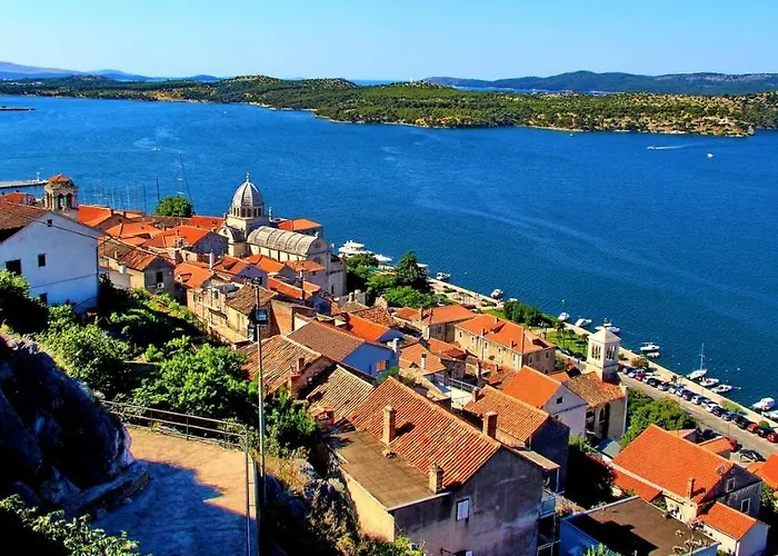 Tare, Electric Car Refill Vodice
