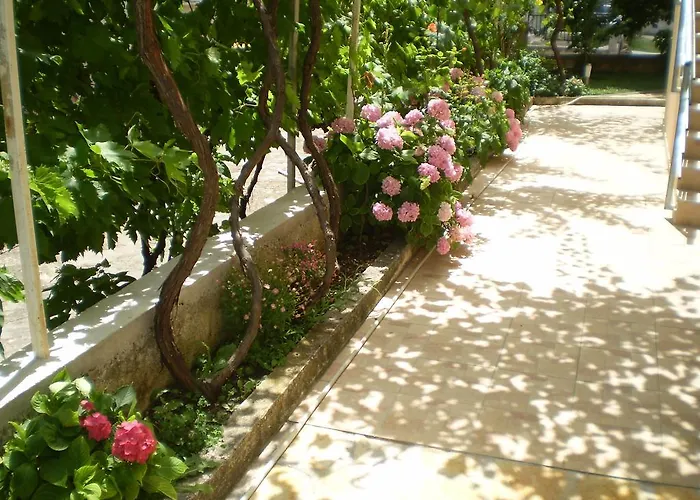 Tare, Electric Car Refill Appartement Vodice