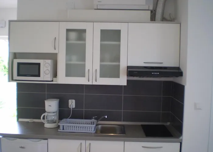 Tare, Electric Car Refill