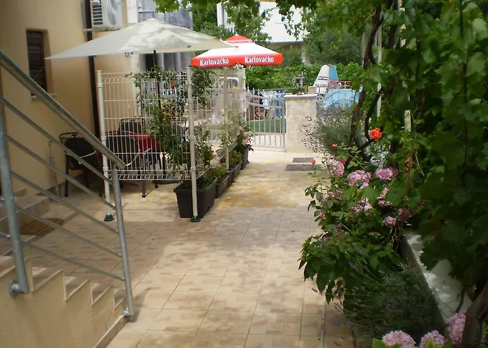 Apartament Tare, Electric Car Refill *